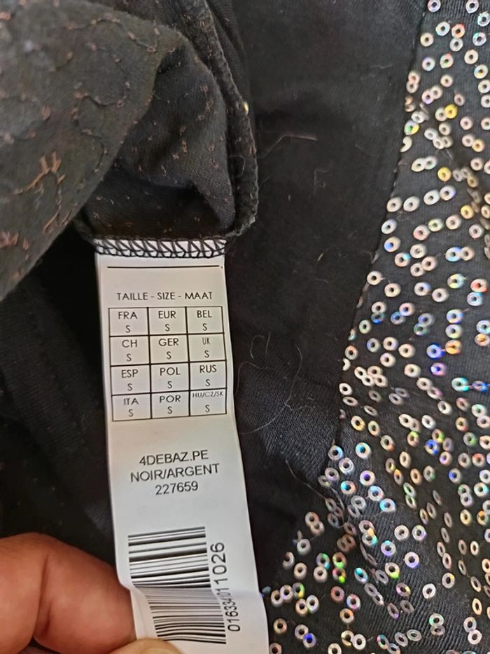 Haut noir sequins - photo numéro 5