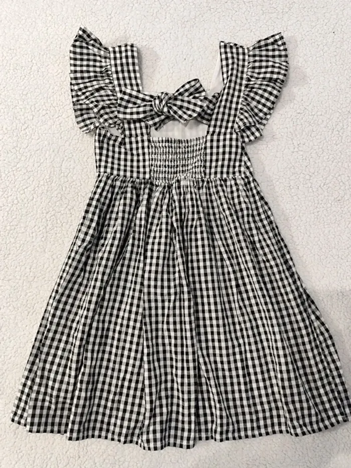 Robe vichy noir kiabi 8 ans - photo numéro 3