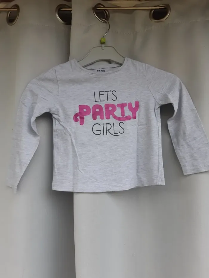 Lot tee-shirt manches longues - photo numéro 2