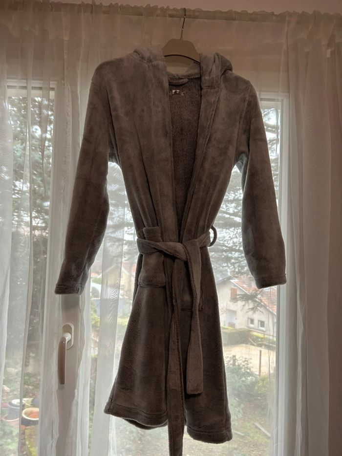 peignoir gris