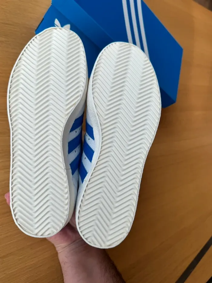 Baskets Adidas 350 CQ2772 Footwear white blue off white taille 37 1/3 neuf - photo numéro 6