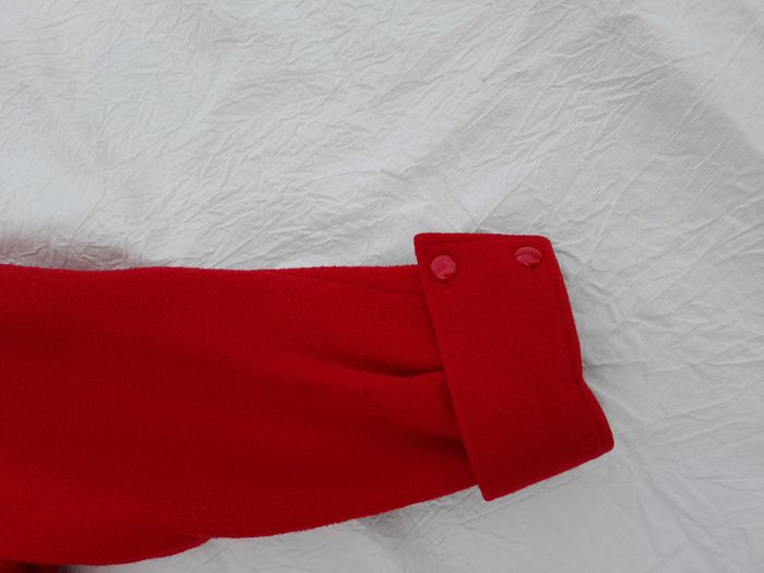 Manteau en pure laine vierge. - photo numéro 4