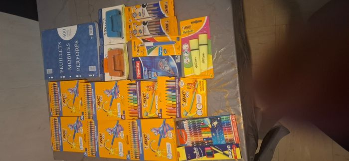 Lot fournitures scolaires - photo numéro 5