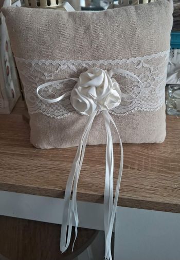 Coussin porte alliances mariage style champêtre / bohème