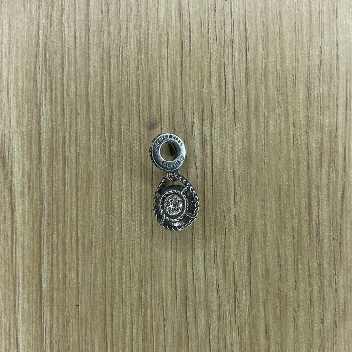 Charm Pandora Donald Disney Park 🎢 Collector Officiel – Bijou Rare en Argent 925 - photo numéro 4