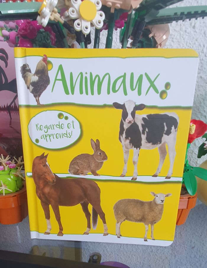 Livre Regarde et apprends "Les animaux"