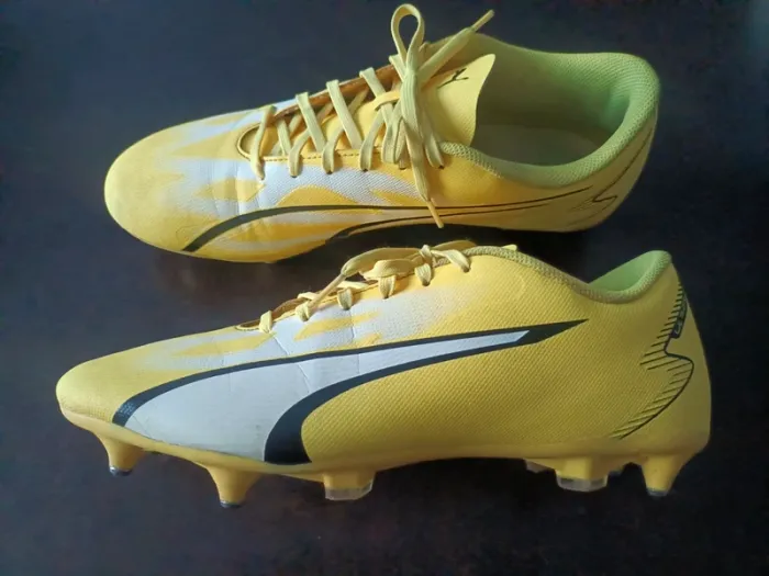 Chaussures de foot Puma - photo numéro 4
