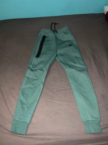 Jogging Nike taille XS unisex