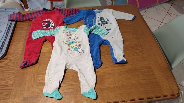 Pyjama - photo numéro 6