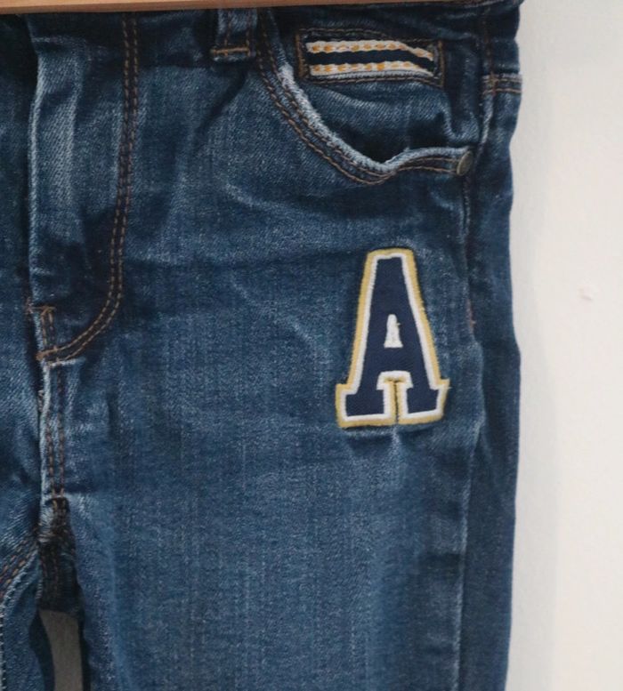 Ensemble polo Tissaia, pantalon Tape à l'oeil et gilet Okaïdi 4 ans - photo numéro 4
