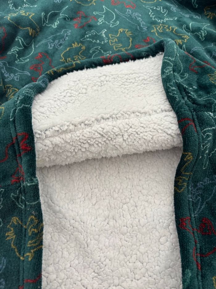 Pull plaid et chausson garçon - photo numéro 2