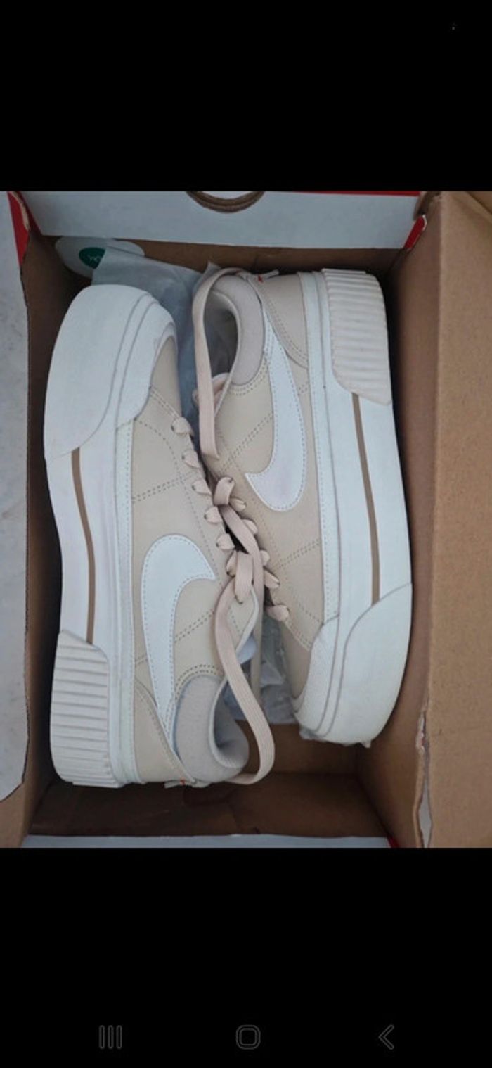 Basket Nike neuf