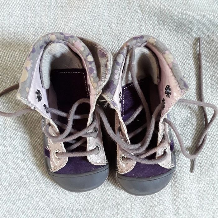 Chaussures bébé fille pointure 21 - photo numéro 2