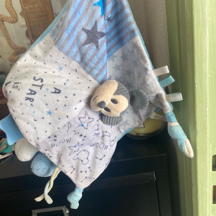 Lot bébé Mickey avec doudou plat - photo numéro 4