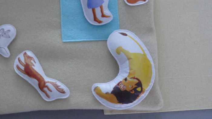 Tapis à histoire/sac à histoire "La sieste de Moussa" - photo numéro 2