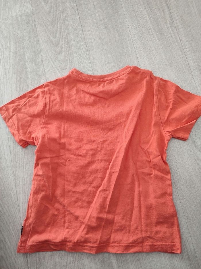 T shirt corail - photo numéro 3