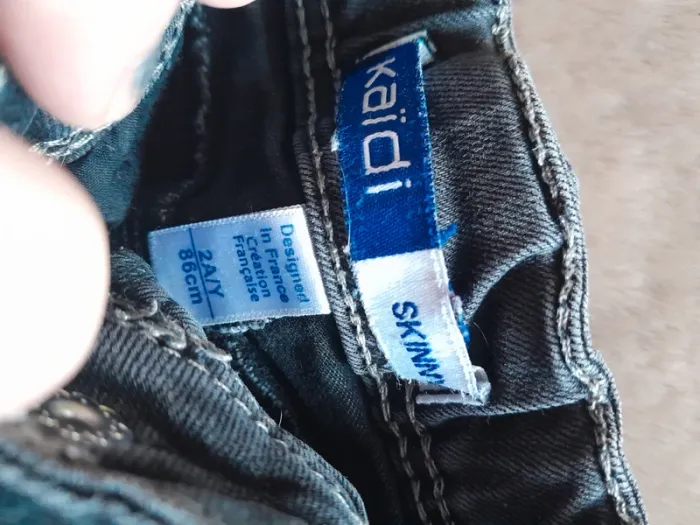 Jeans de la marque Okaïdi en très bon état - Taille 24 mois - photo numéro 2