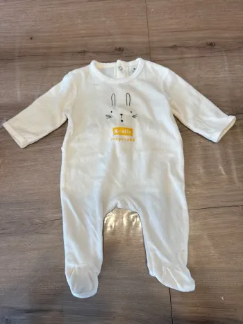 Pyjama velours lapin