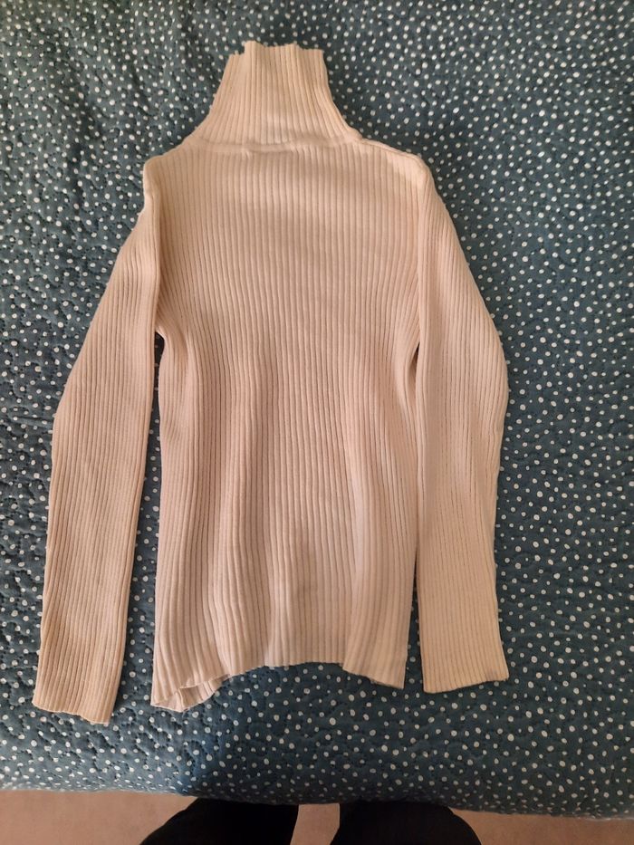 Vends pull fille col roule - photo numéro 3