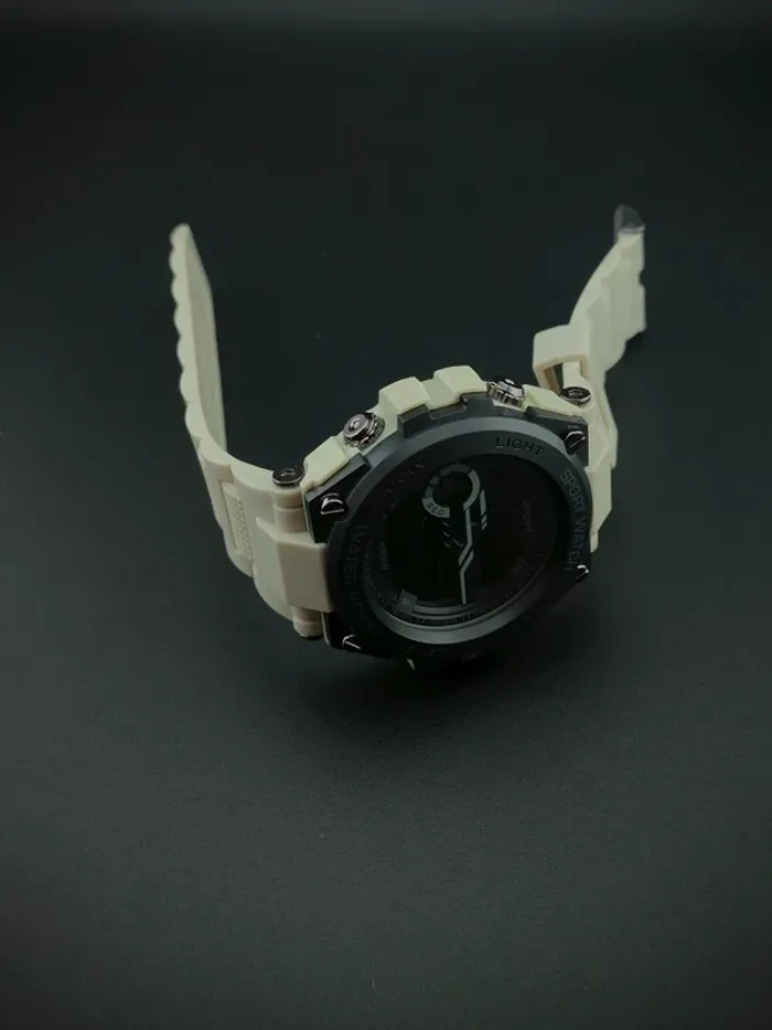 Montre digitale verte clair, waterproof, noire - photo numéro 4