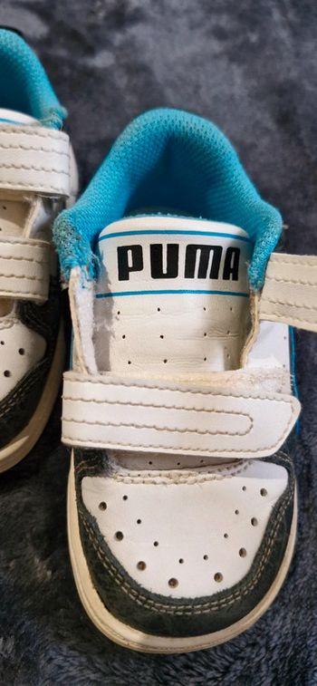 Chaussure taille 20 PUMA