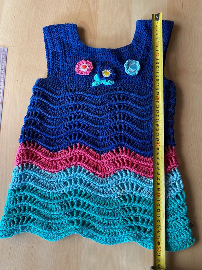 Robe crochet fait main maison fille 5 6 ans - photo numéro 2