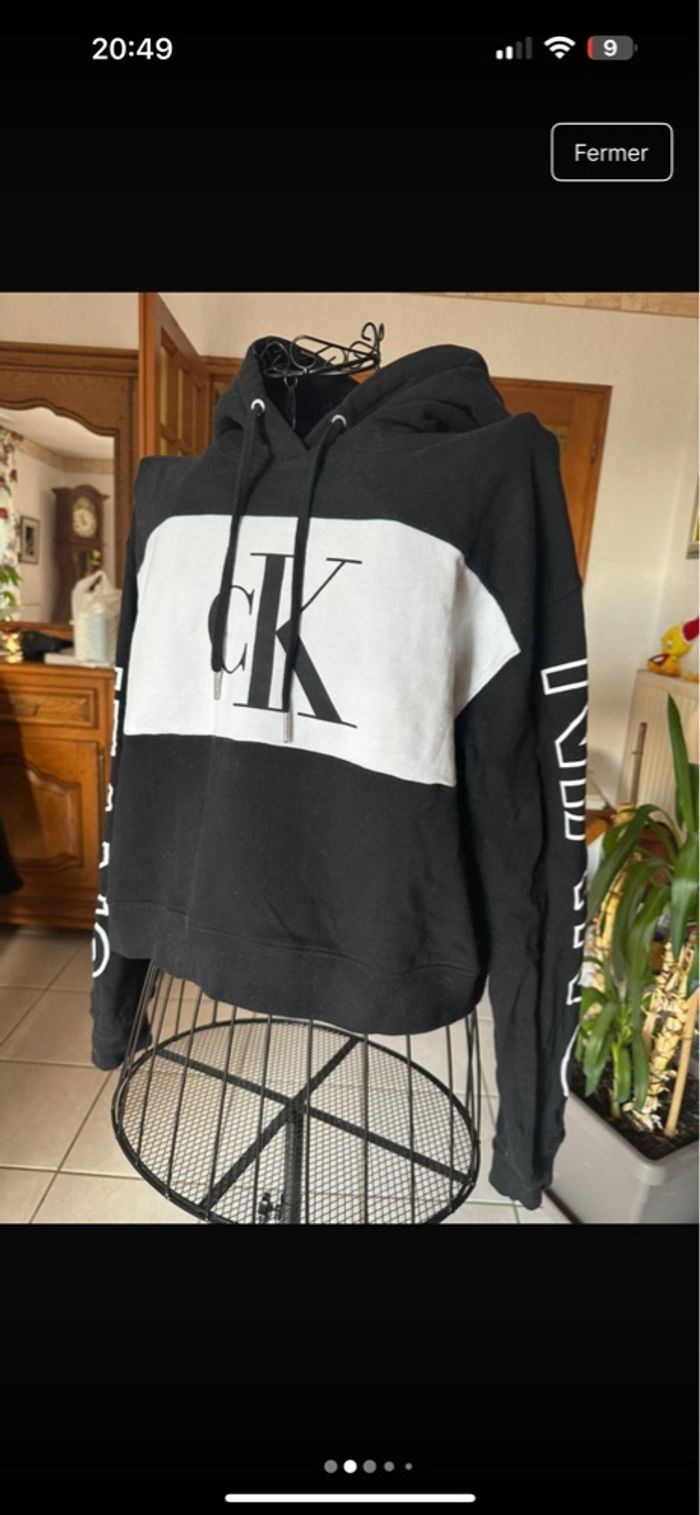 Sweat Calvin Klein noir et blanc femme - photo numéro 6