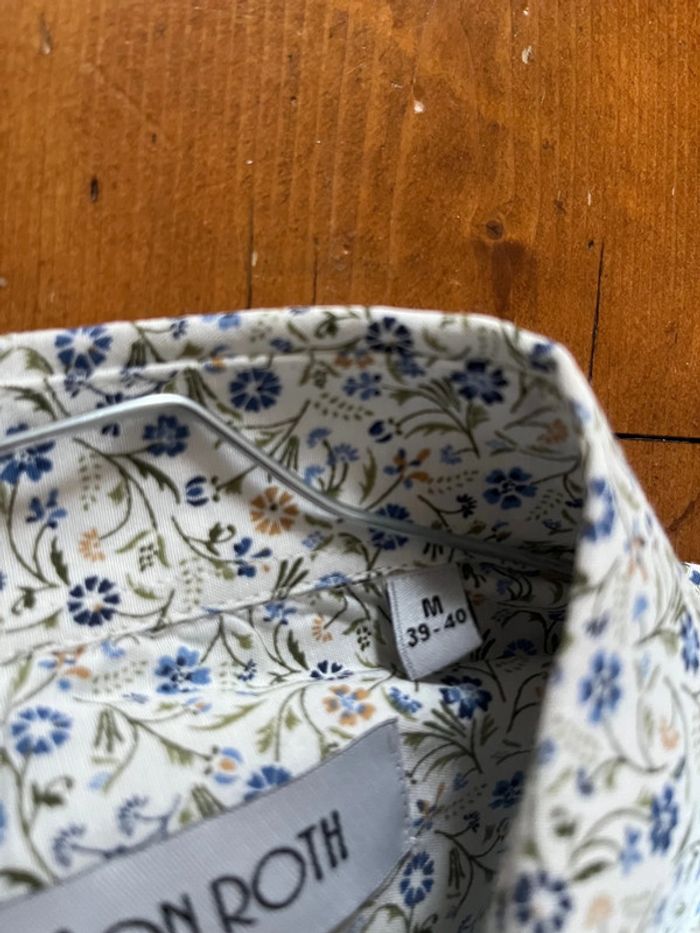 Lot de 2 chemises manches longues  neuf sans étiquette - photo numéro 5