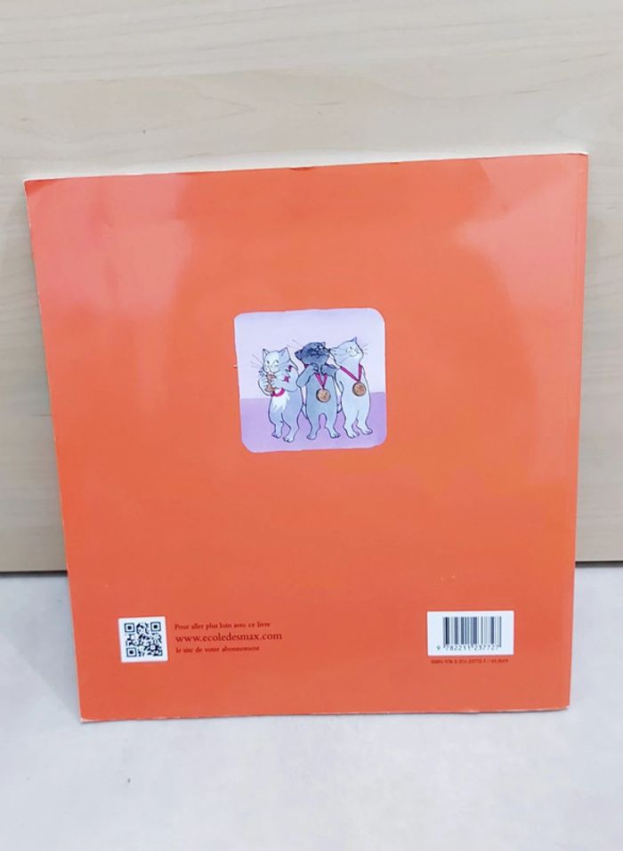 🌺 Livre (école des loisirs) : Capitaine maman - photo numéro 4