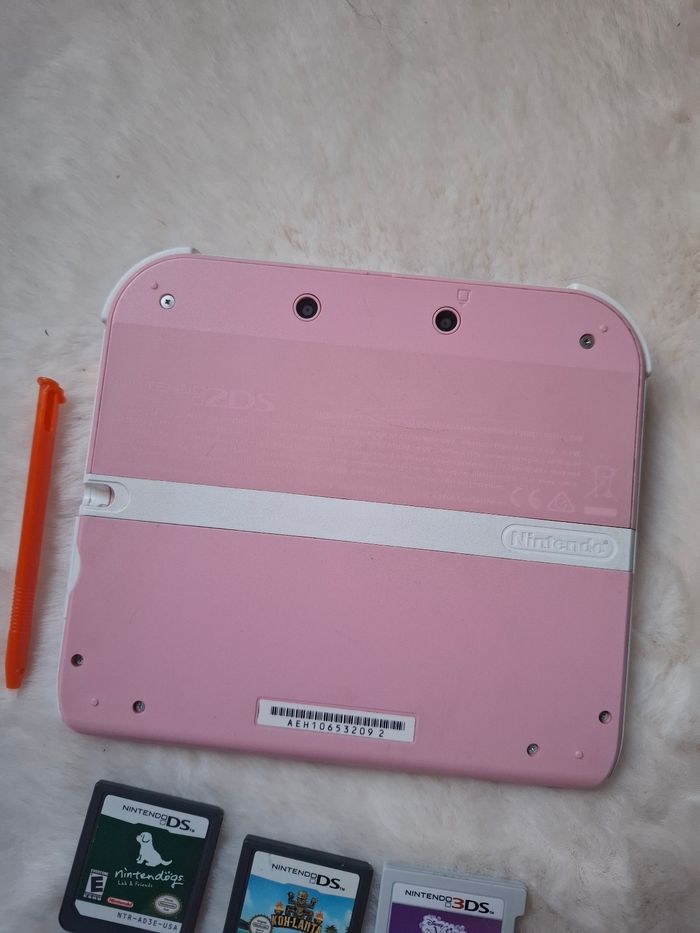 Nintendo 2ds rose + 6 jeux - photo numéro 4