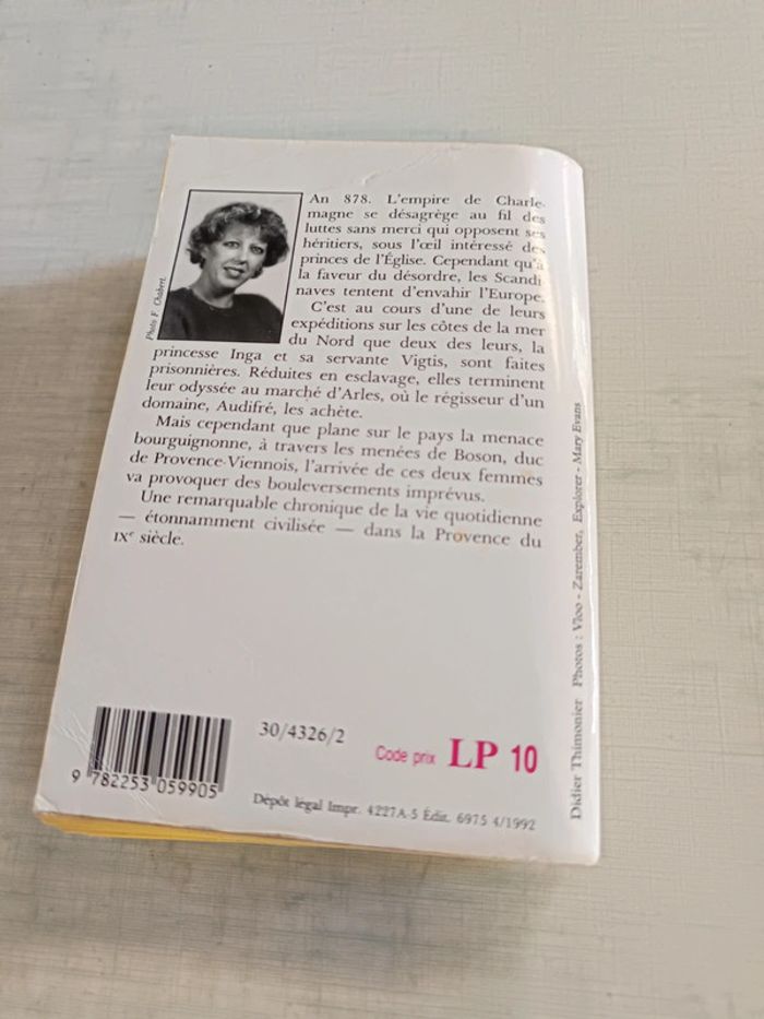 Livre la princesse barbare - photo numéro 2