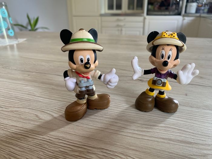 Figurines Mickey et Minnie Disney  de 8 cm en caoutchouc