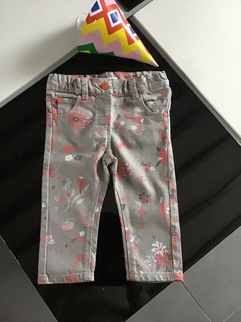 Pantalon fleuri 9 mois