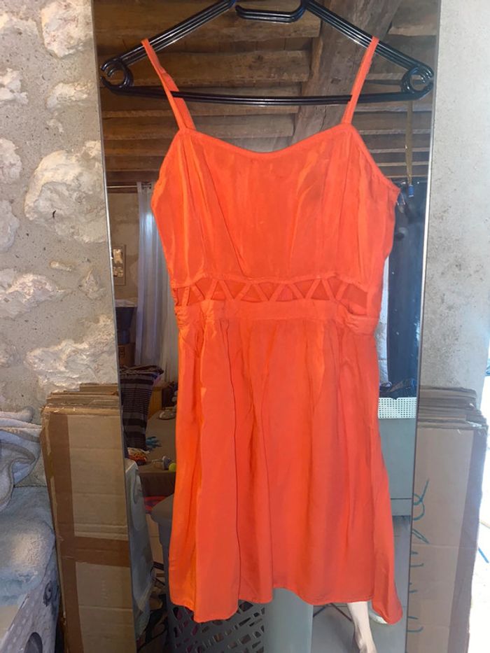 Robe orange corail