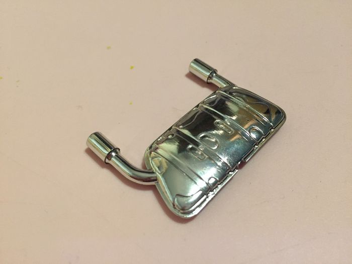 Echappement pièce détachée miniature Norev Volkswagen golf v gti zender 1/18