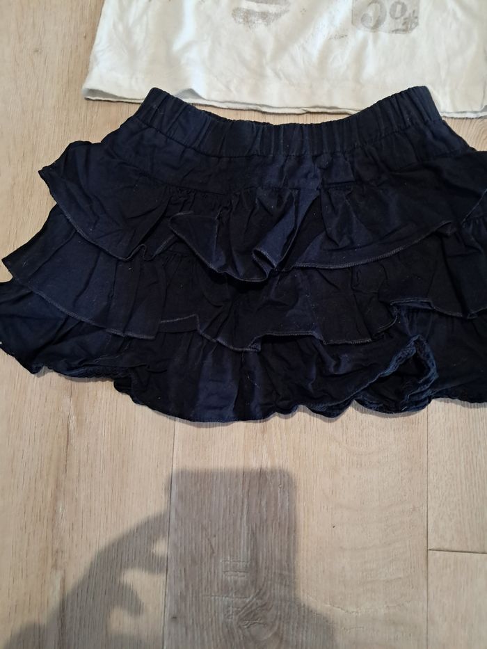 Tenue ikkss quasi neuve 4 ans - photo numéro 2