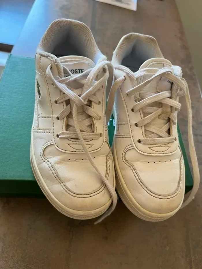 Basket Lacoste Blanche - photo numéro 2