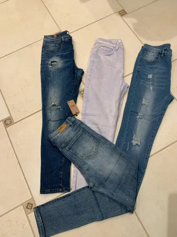 Lot de 4 jeans troués et scintillant femme 36/38