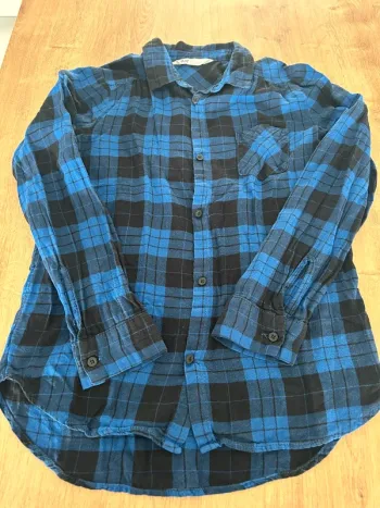 Chemise à carreaux manches longues