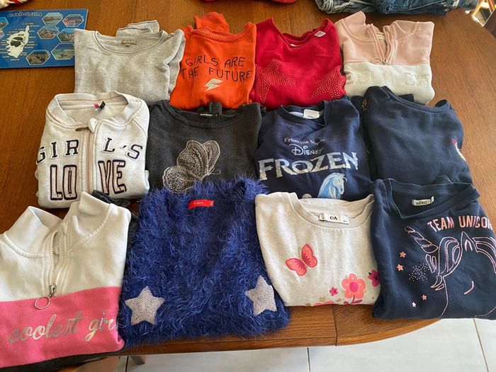 Lot pull 10 ans