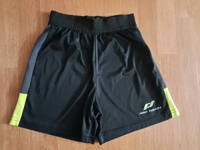 Lot Tee-shirt Short jogging 8/12 ans - photo numéro 5