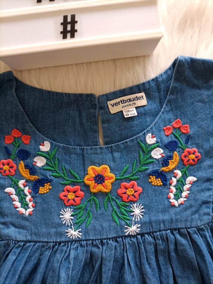 Robe Vertbaudet 10 ans - photo numéro 2