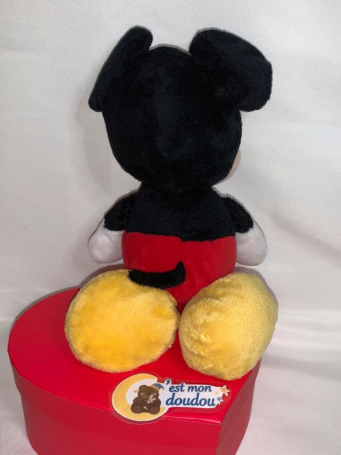DY67 Doudou Mickey disney - photo numéro 2