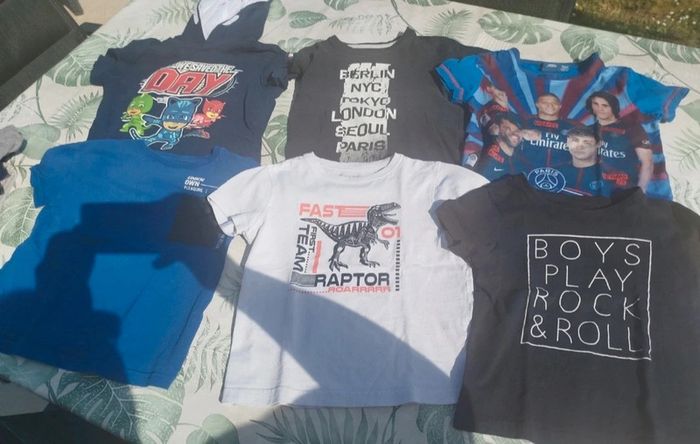 Lot tee shirt 5 ans