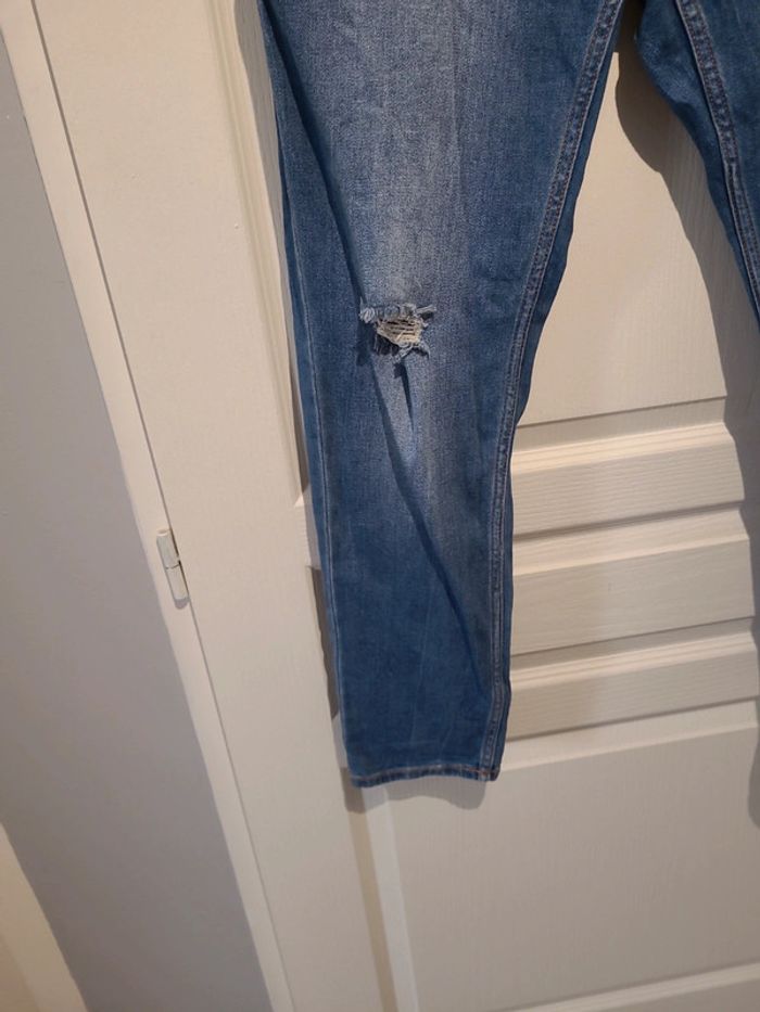 Jean slim destroy avec bandeau Kiabi - photo numéro 3
