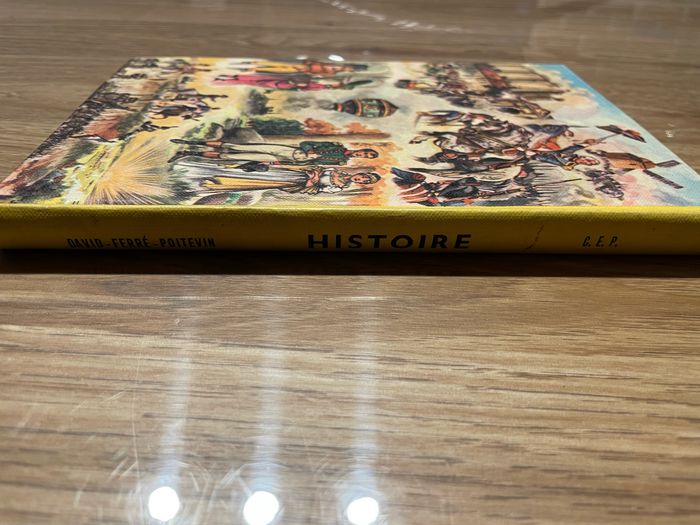 Livre d’histoire - photo numéro 3