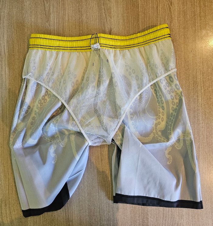 Short de bain T: L - photo numéro 4