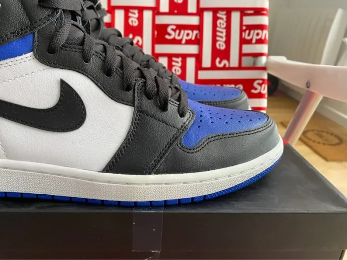 Jordan 1 rétro high og royal toe neuf 44fr - photo numéro 14