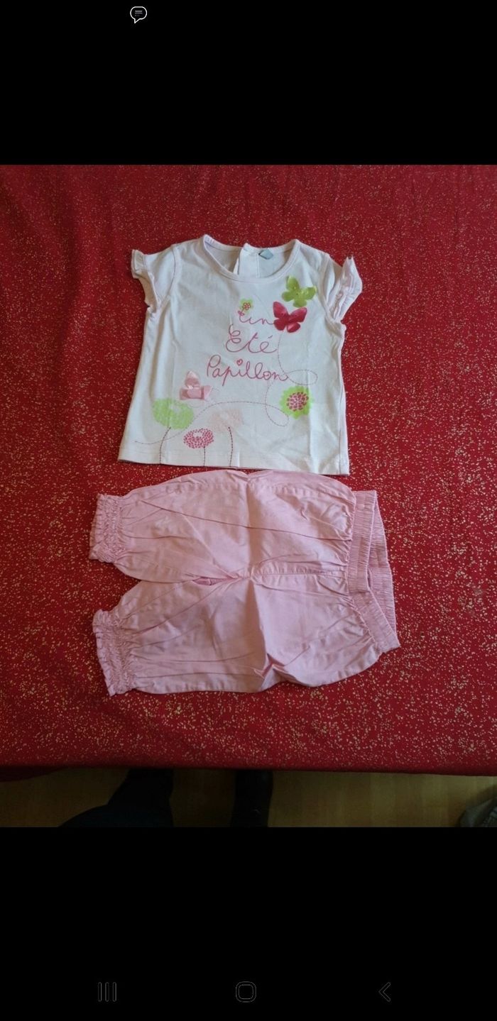 Joli ensemble d été rose taille 18mois