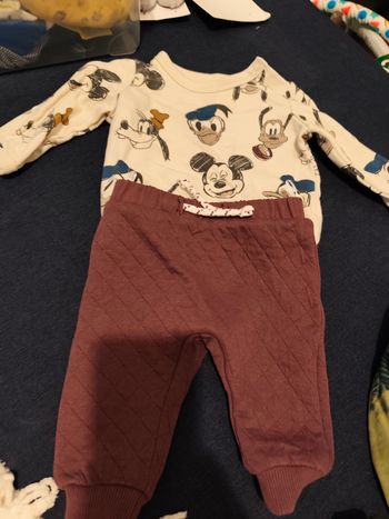 Ensemble bébé 0 a 3 mois